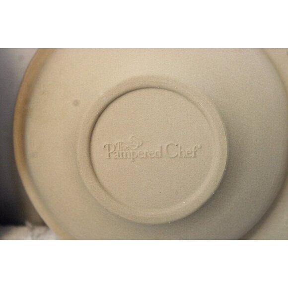 NEW The Pampered Chef Microwave Egg Cooker 1372 Stoneware Double Beige Scraper - Picture 9 of 16